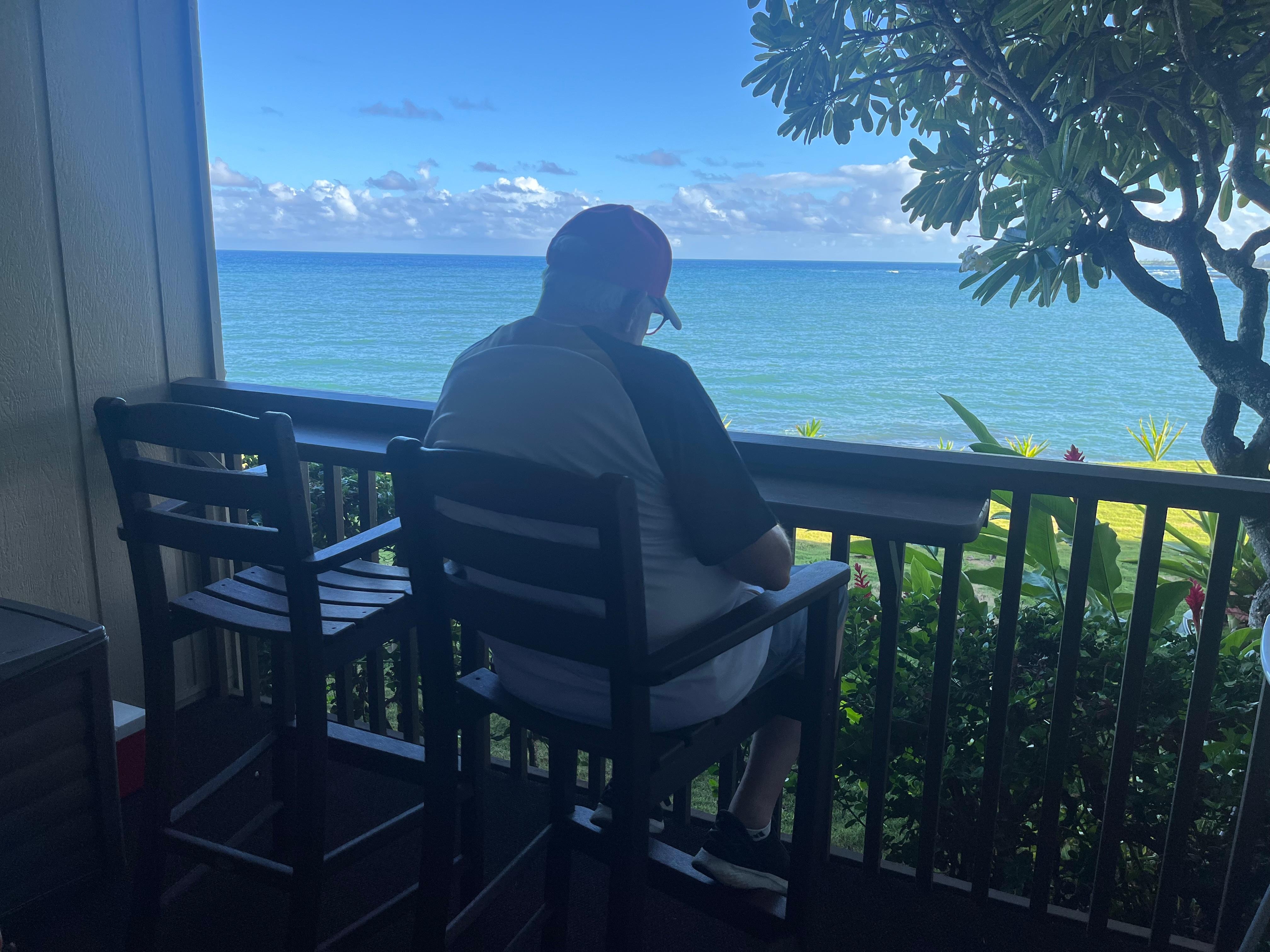 Beautiful place to read every morning 