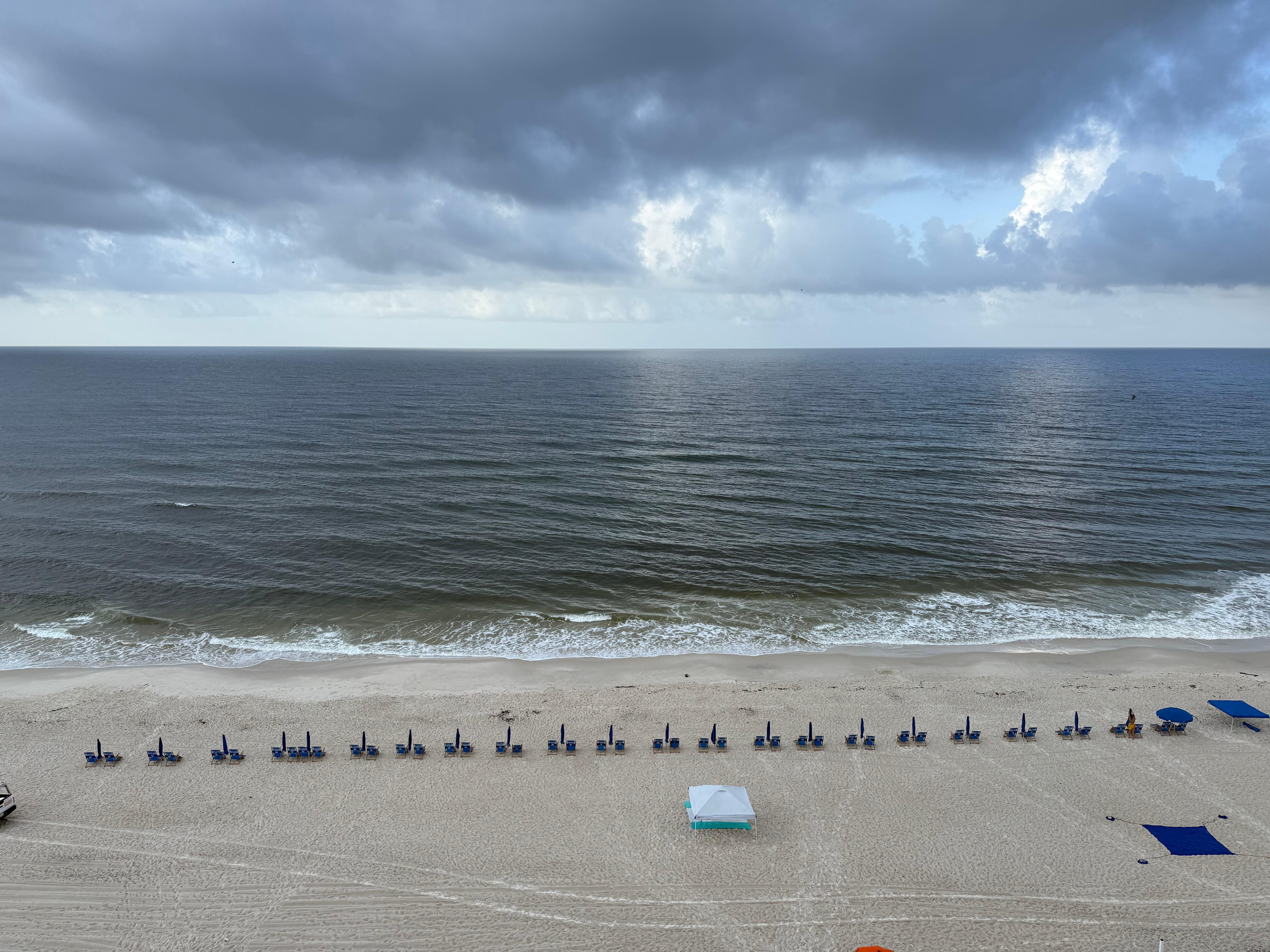 Mornings were so peaceful. You can see and hear the waves crashing as you lay in bed or sit in the living room.