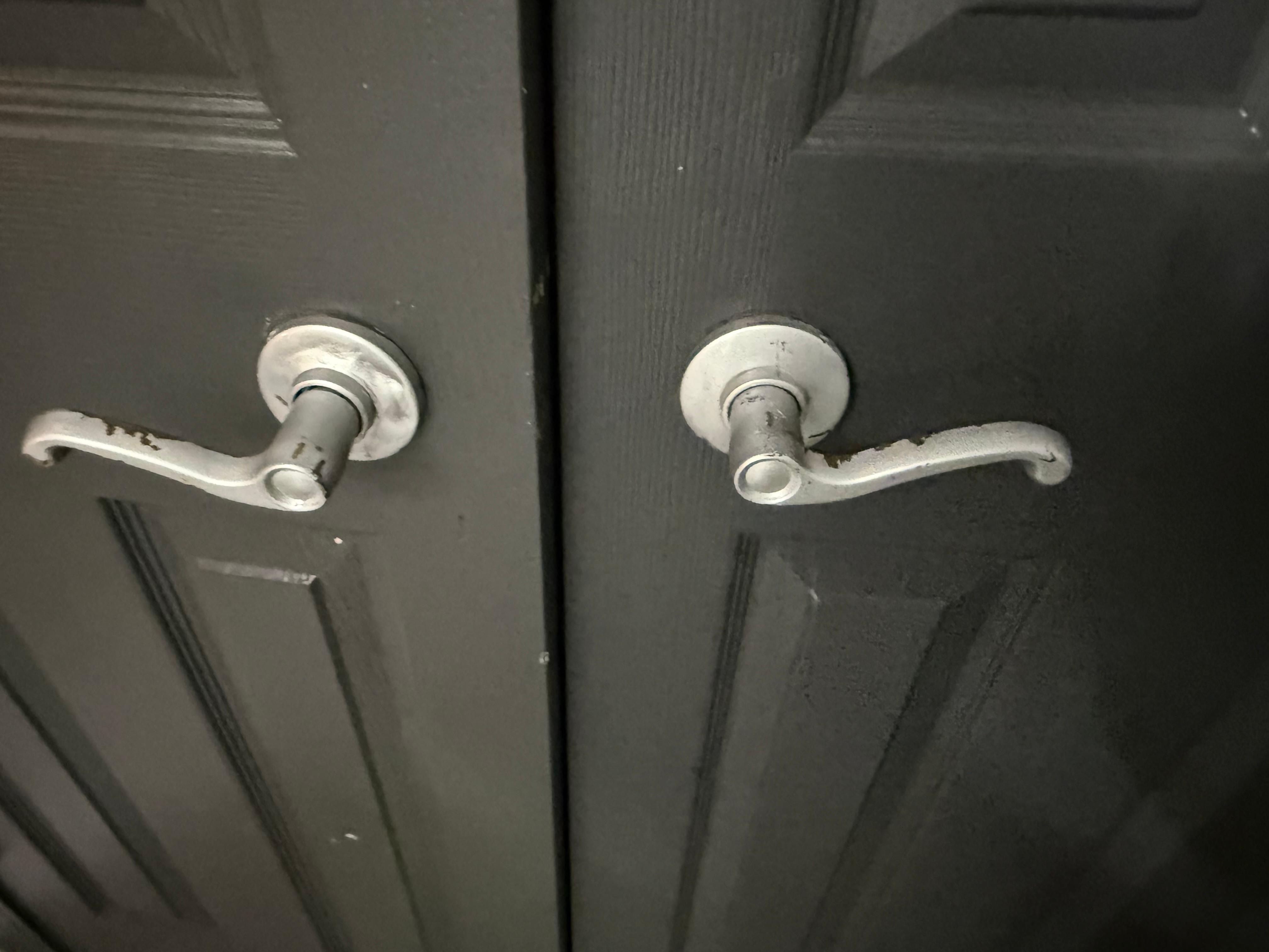 Rusty knobs 