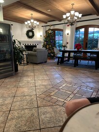 A Mediterranean ambiance.