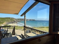 Hippe surfersbar/crêperie aan Ben Hir