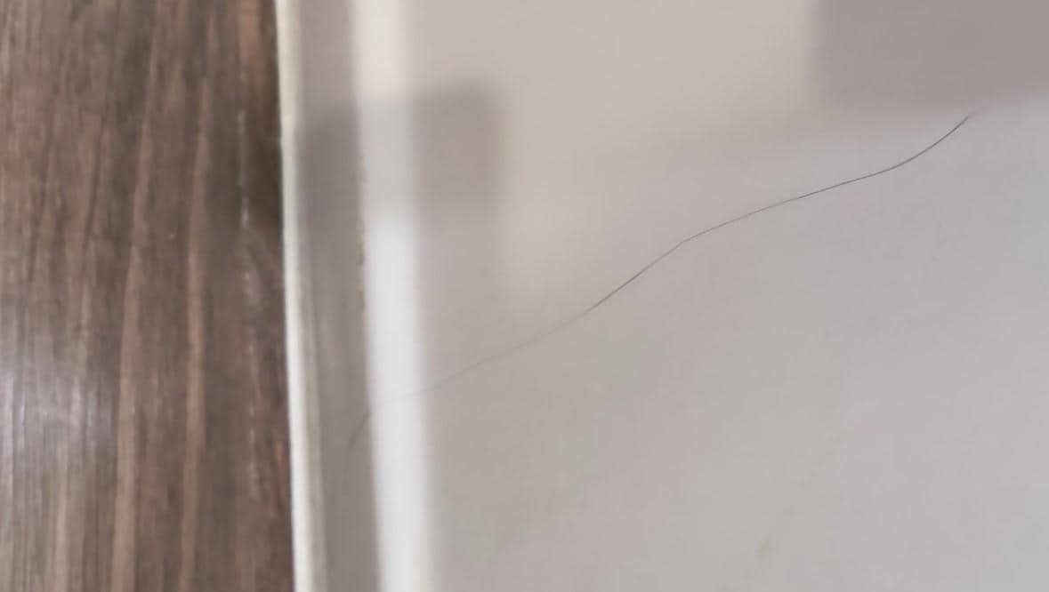 Hairs in bathtub
