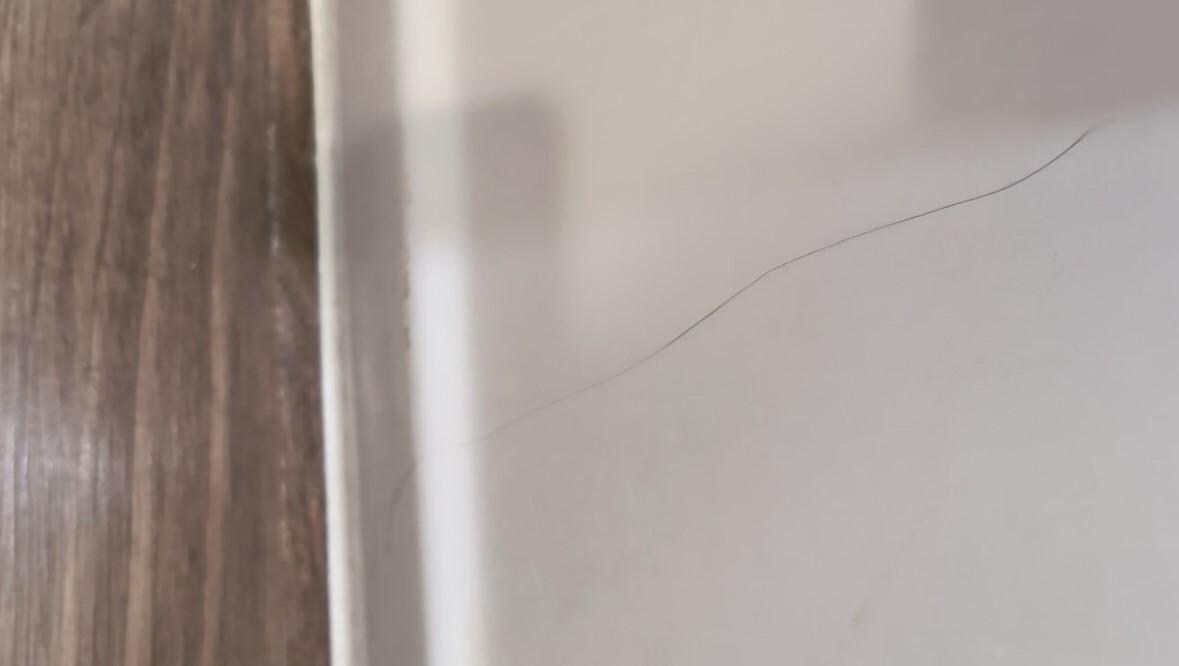 Hairs in bathtub