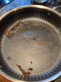 Pan in the bottom oven drawer