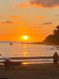 Nice beach no big waves