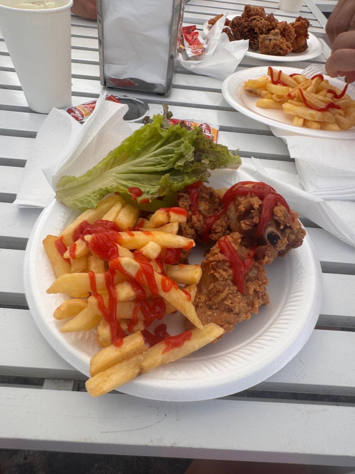 Menú del Snack Bar los ricos chicharrones de pollo