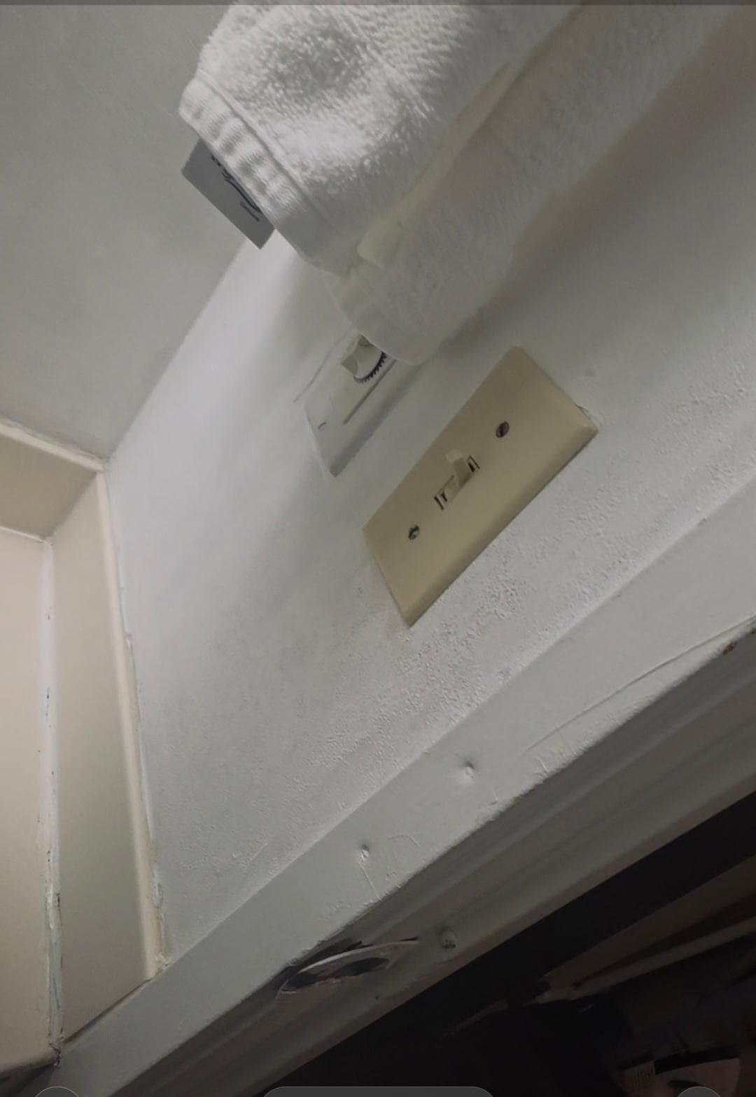 Bathroom counter-top 