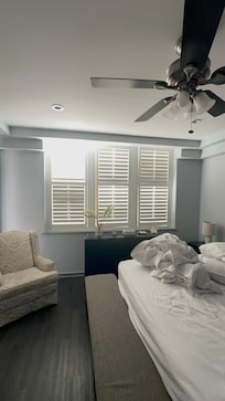 Left top wouldn’t stay shut was able to get middle to finally close when fan was off