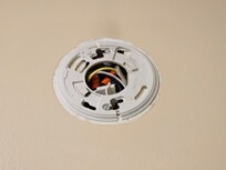 Smoke alarm missing