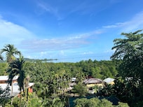 部屋の窓からシービュー