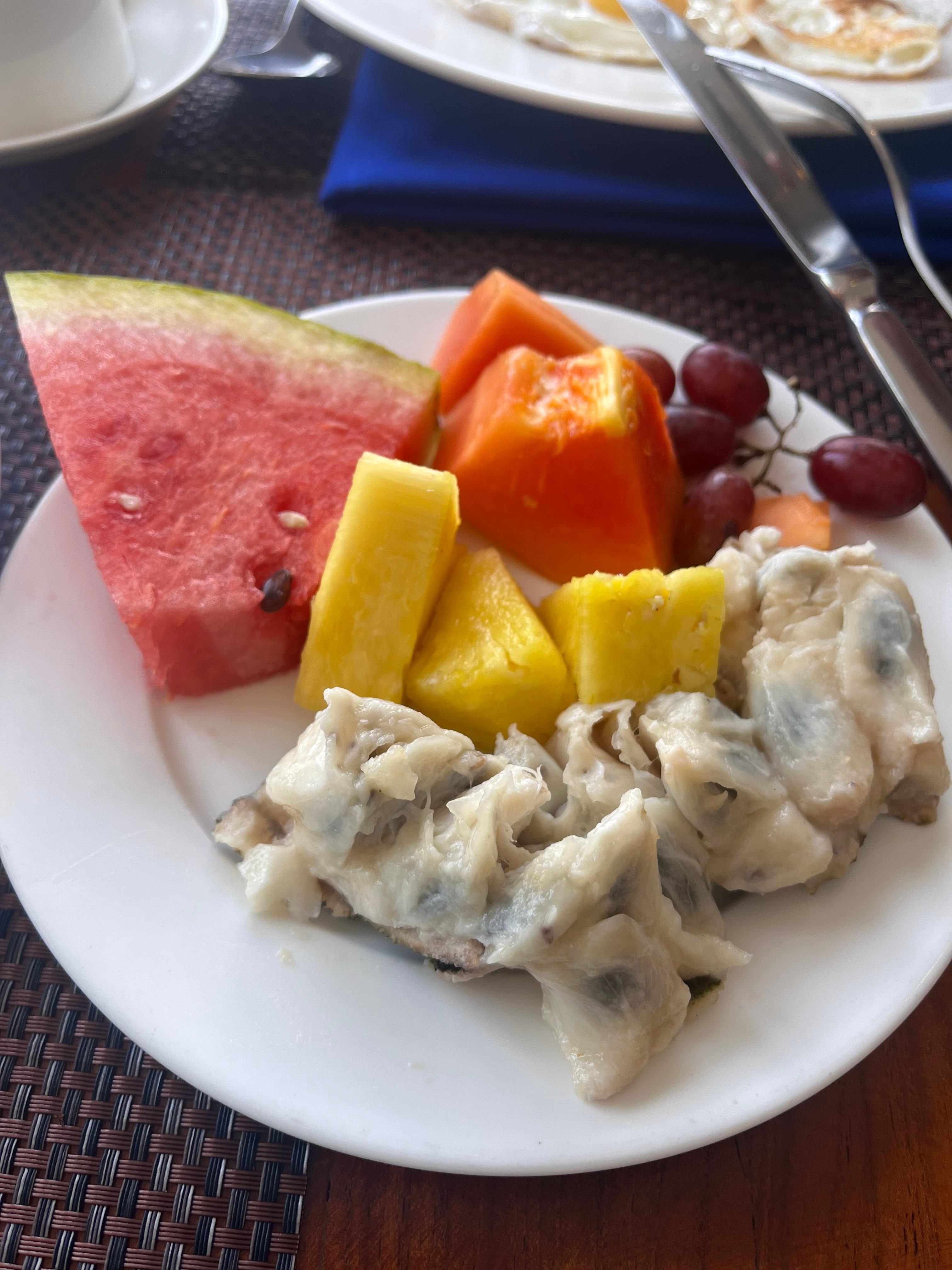 The variety of fruits at breakfast 