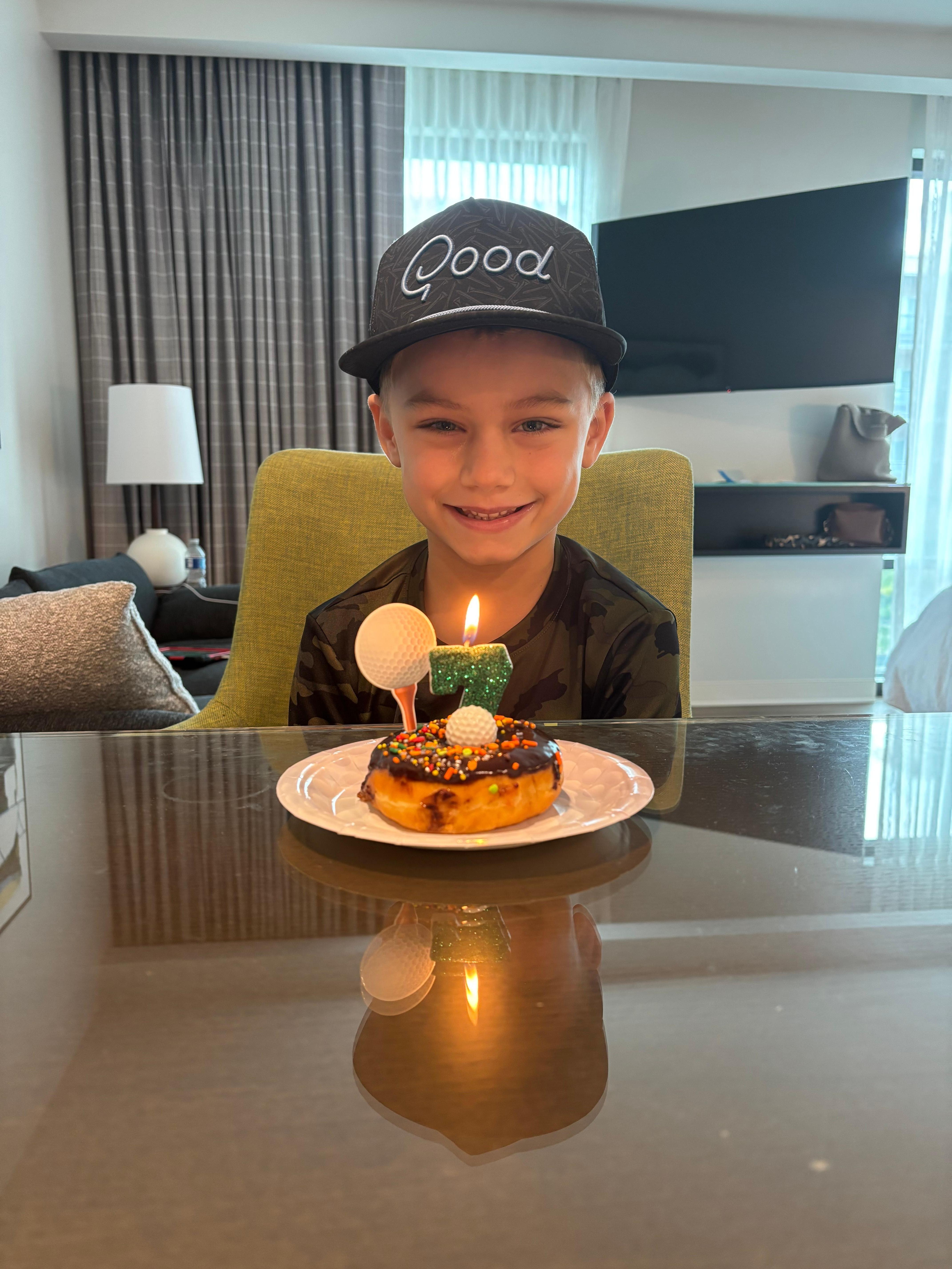 It was our youngest’s 7th bday!!! I hope the candle isn’t illegal. 🫣