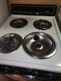 Missing grill on large eye