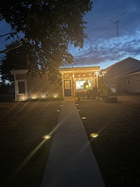 Loved the little outside lights. We were able to sit outside and enjoy the front porch.