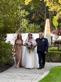 Bride and parents