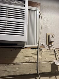 Poor cleanliness and craftsmanship.