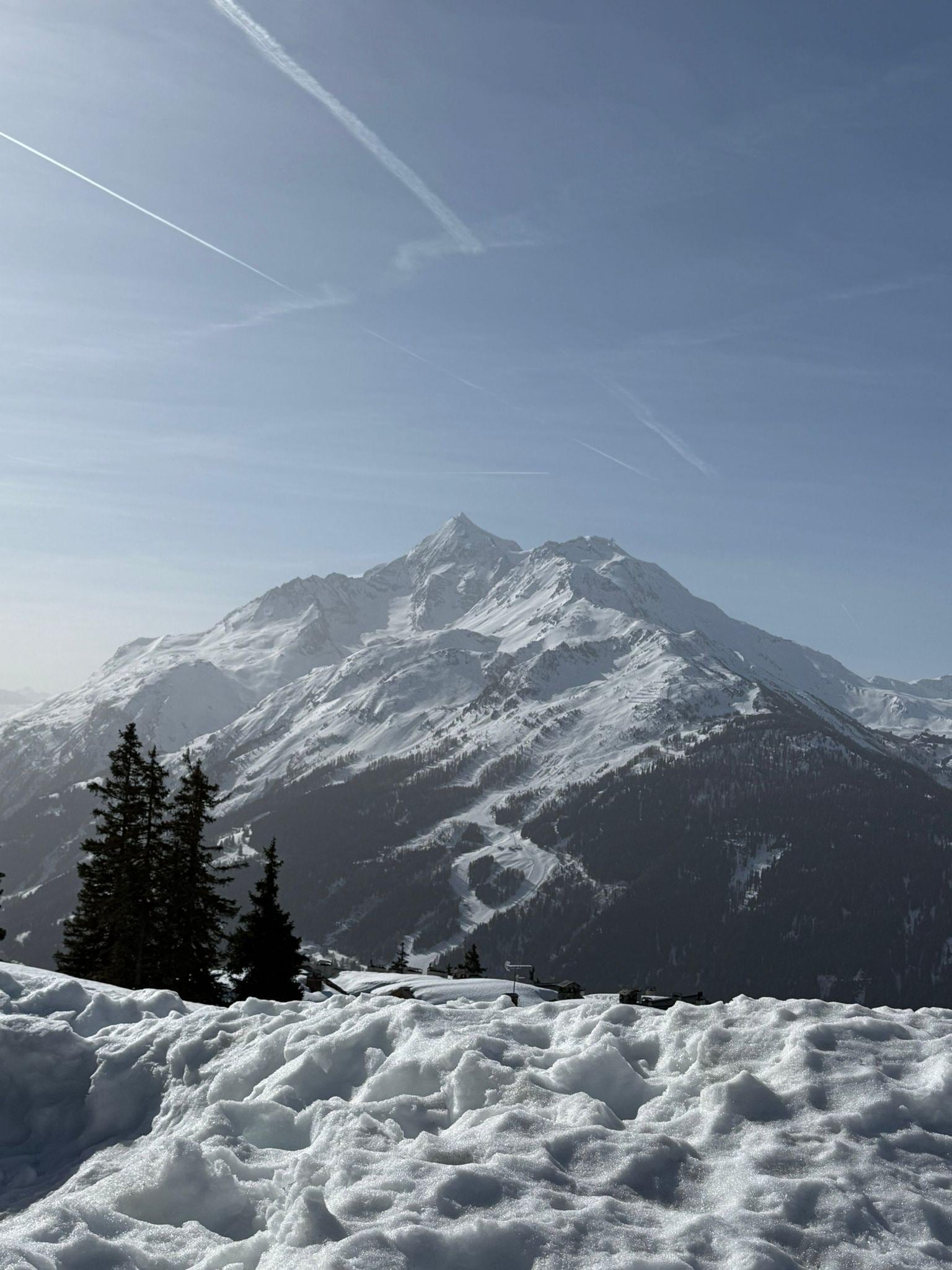 La vue depuis l’entrée de la résidence 