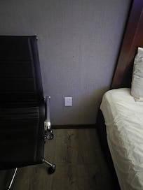 No room phone