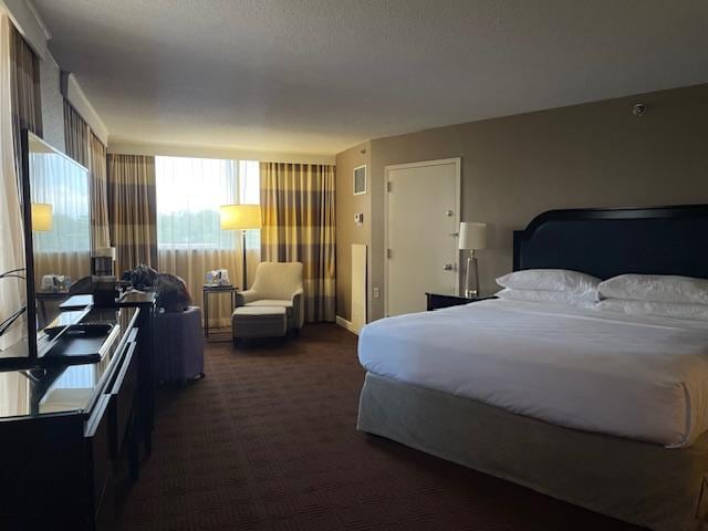 Handicap king bed room
