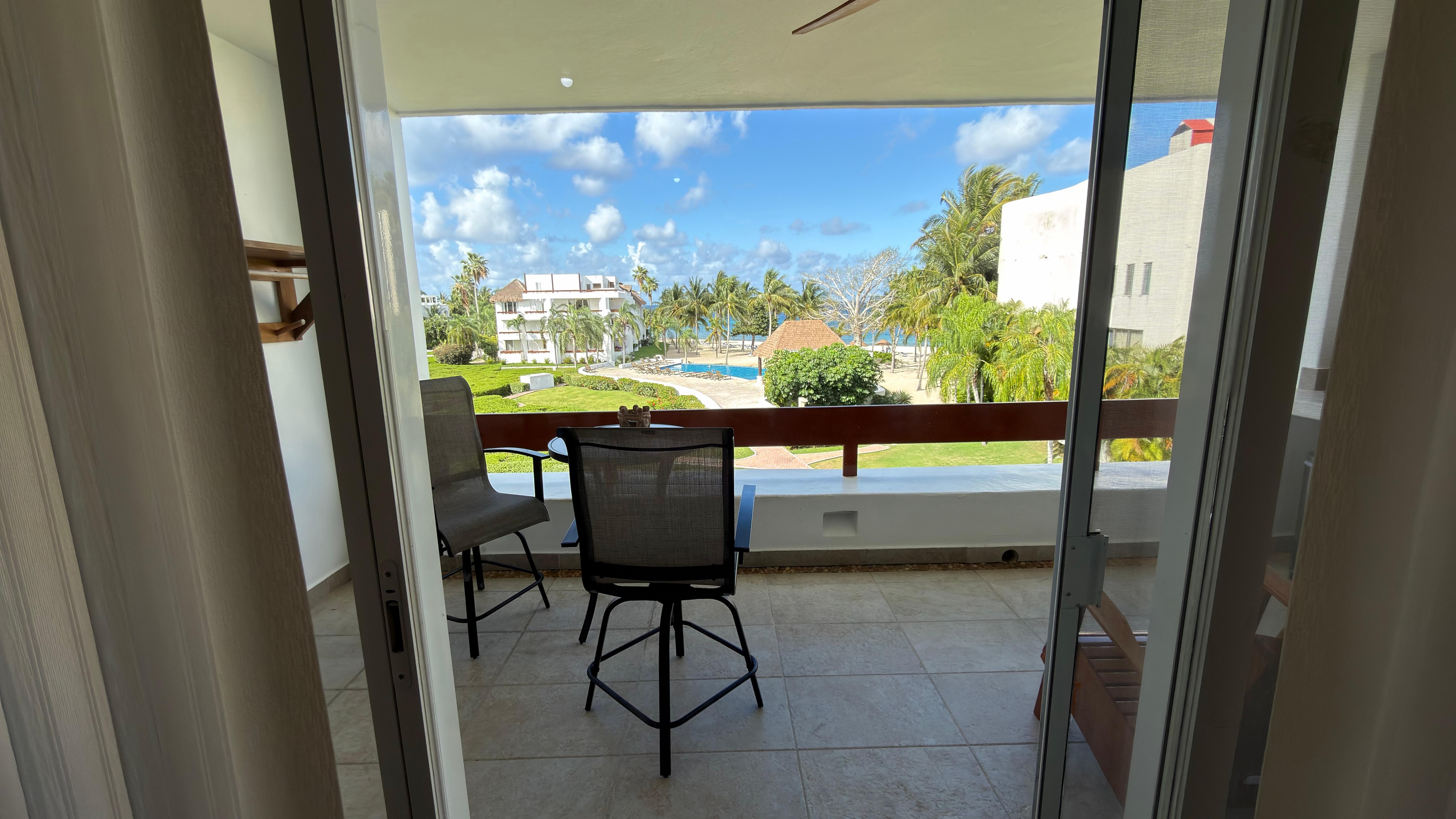 The deck is quite wide this again as a wide angle shot, but wonderful to have coffee in the morning