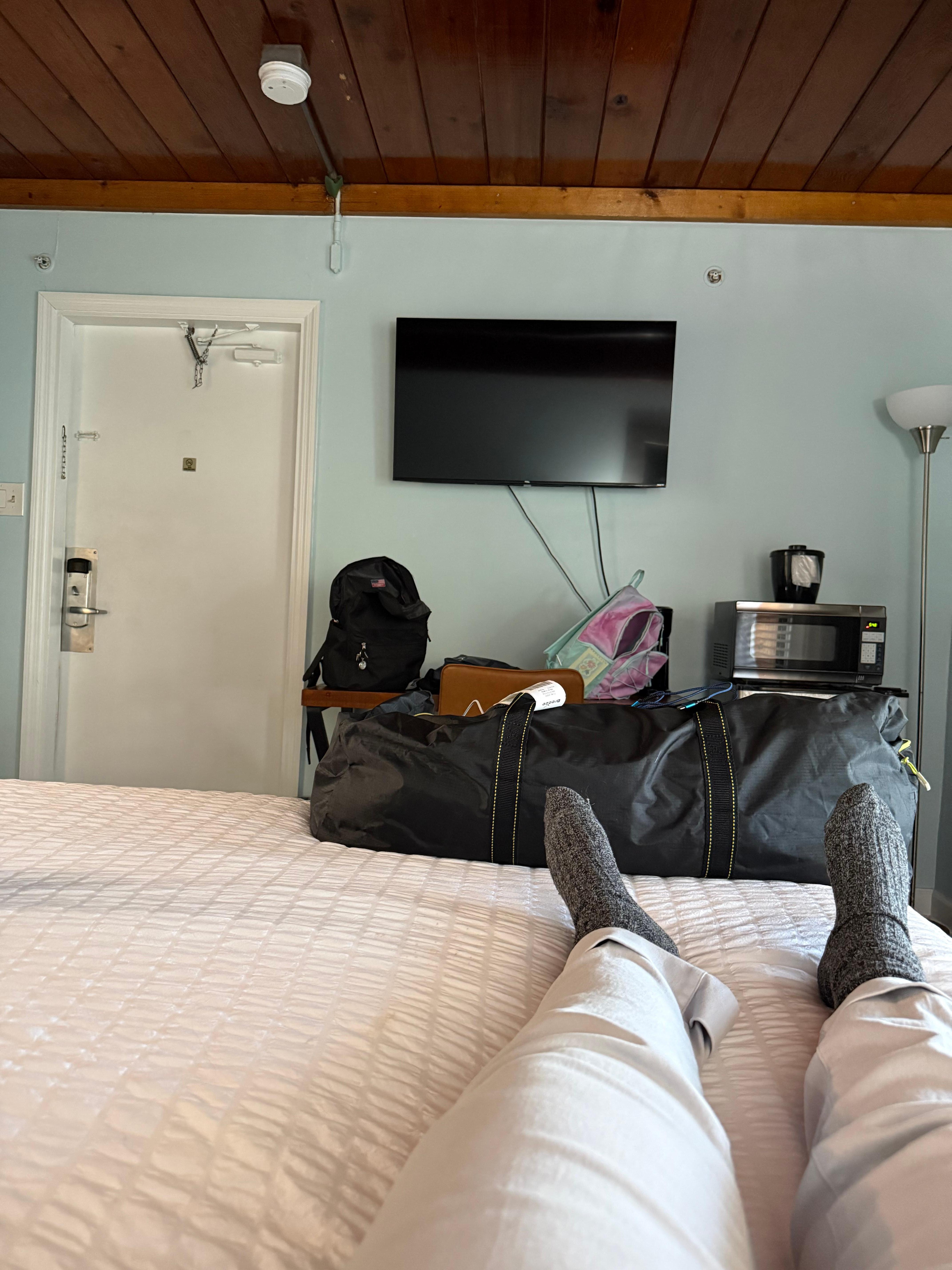 Room very small and dingy , 