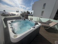 Hot tub and terrace