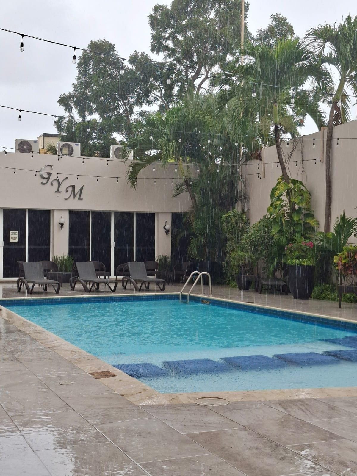 Disfrutamos bastante de la alberca.