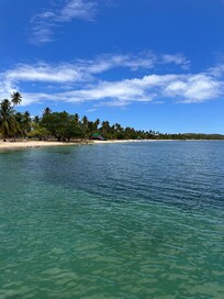 Balneario de Boquerón a la parte de atrás del hotel.