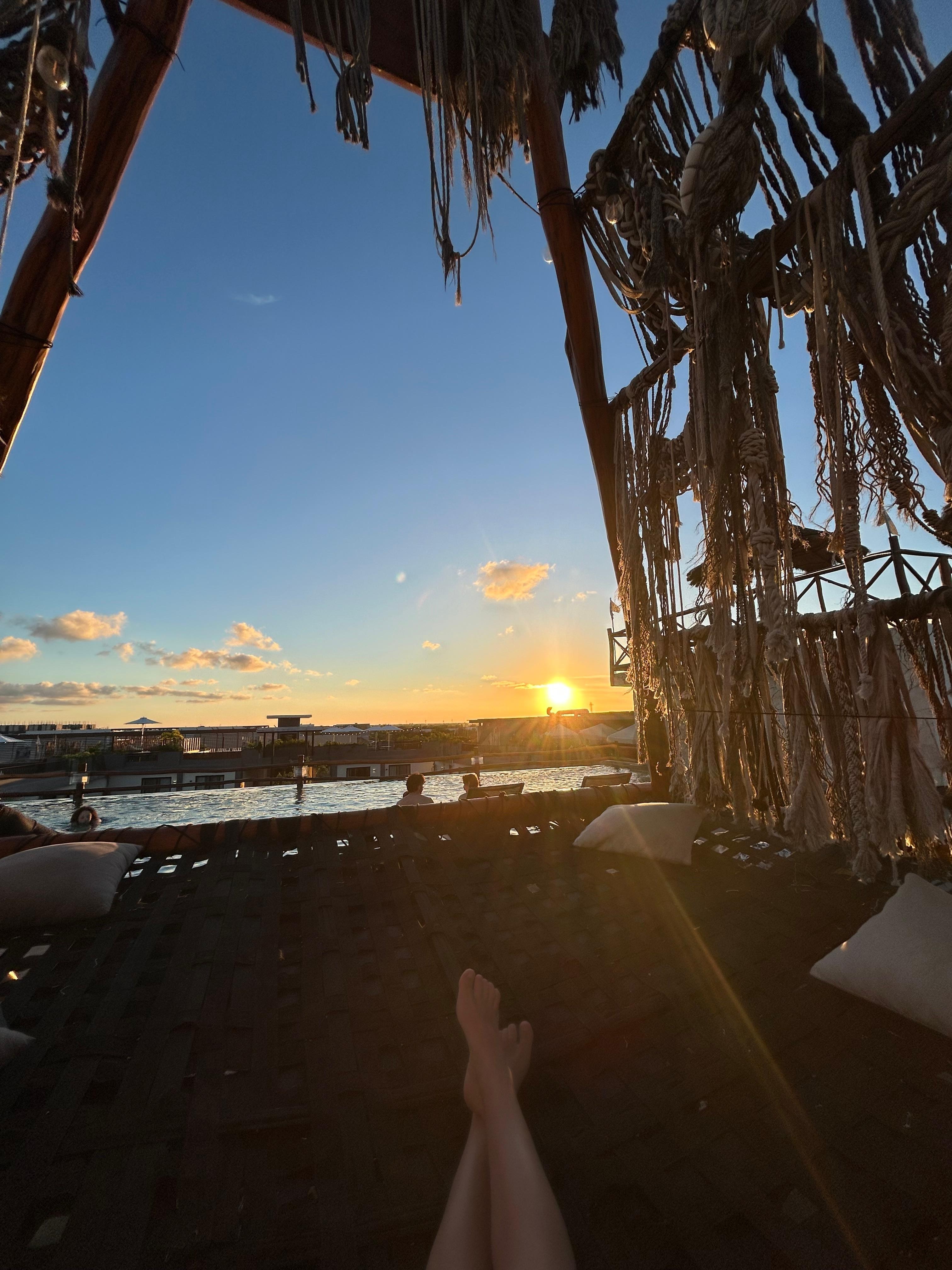 I loved infinity pool at the rooftop of the hotel.