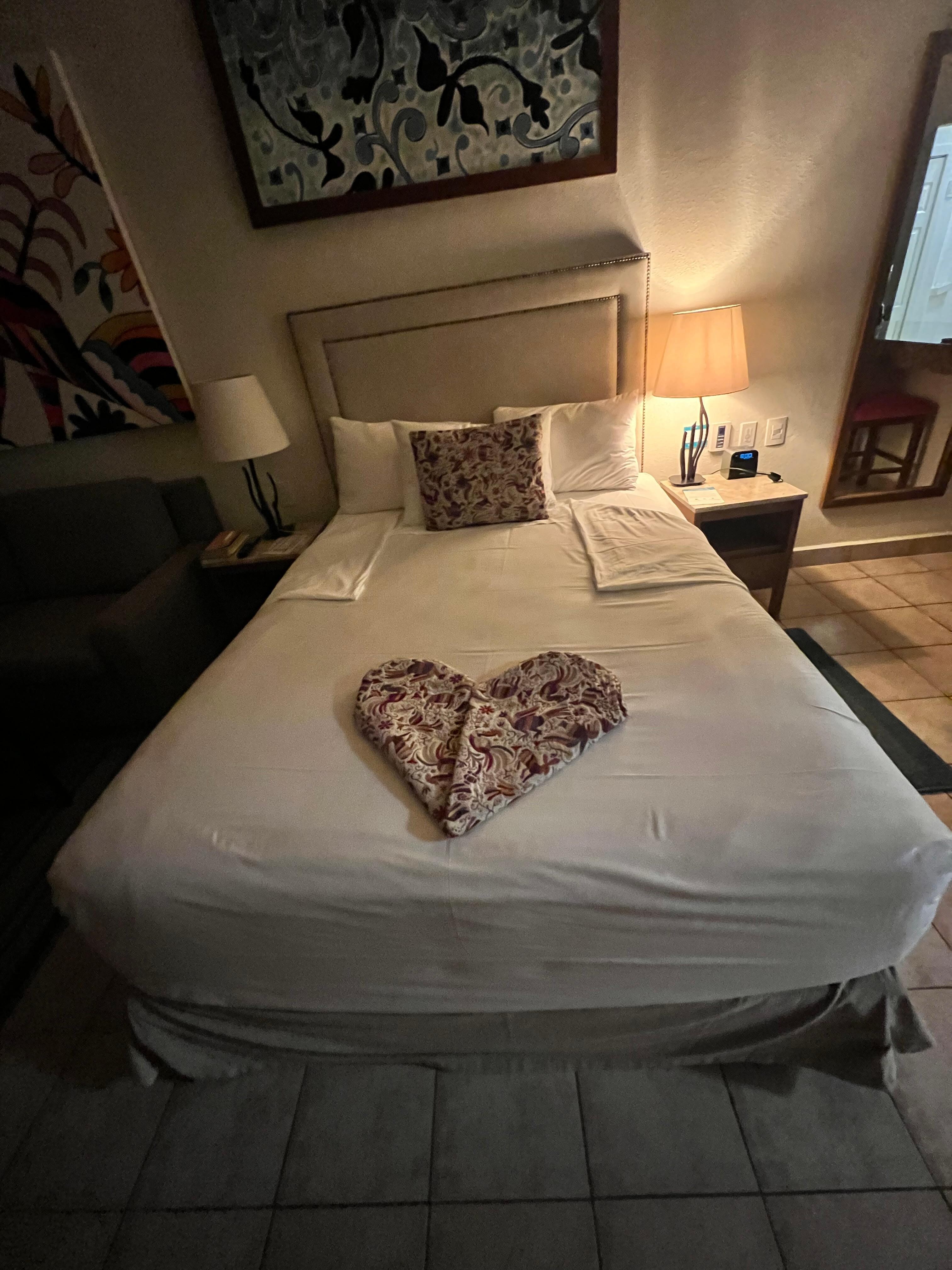 Very comfortable mattress and clean sheets. 