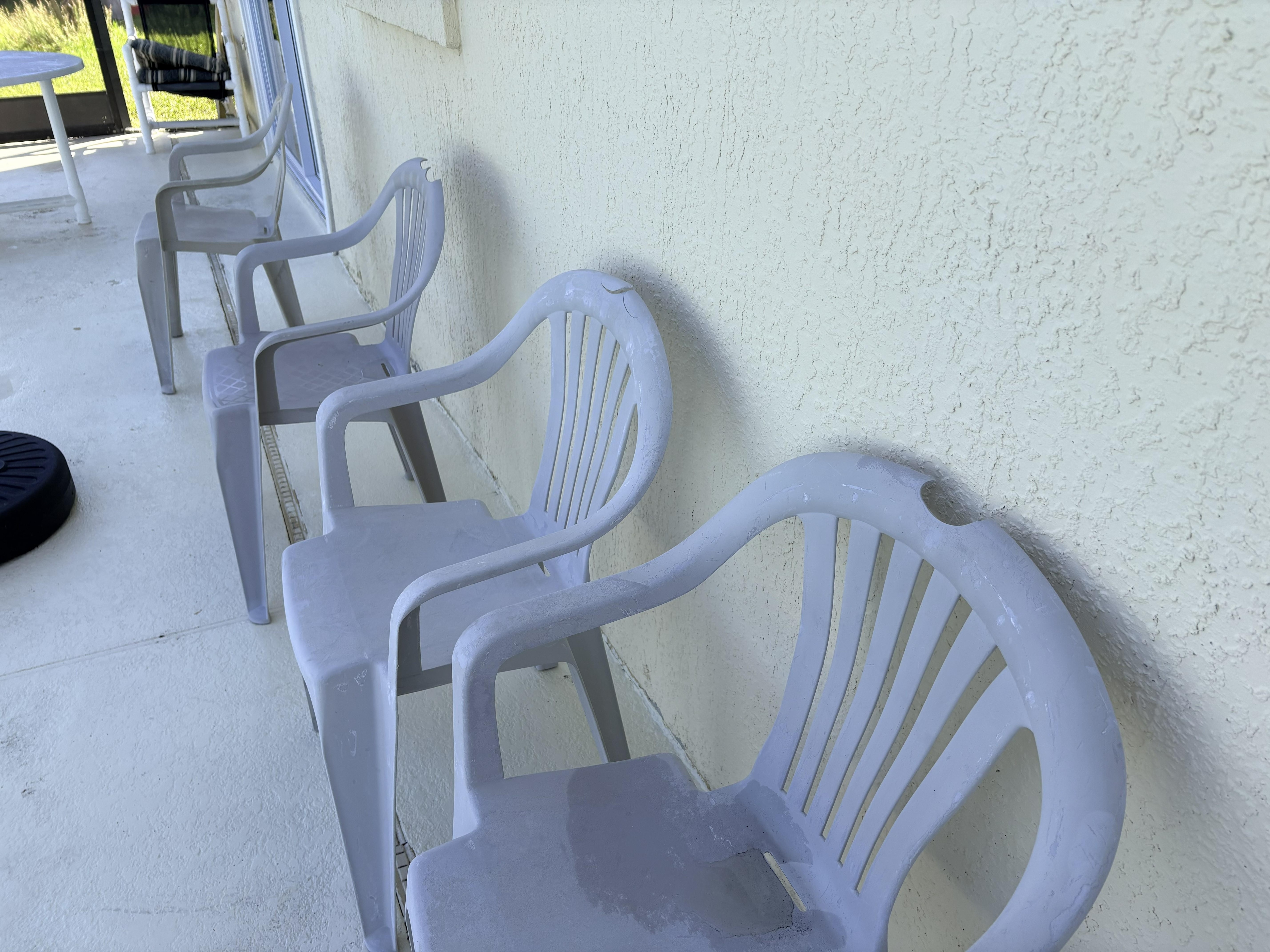 patio chairs all cracked