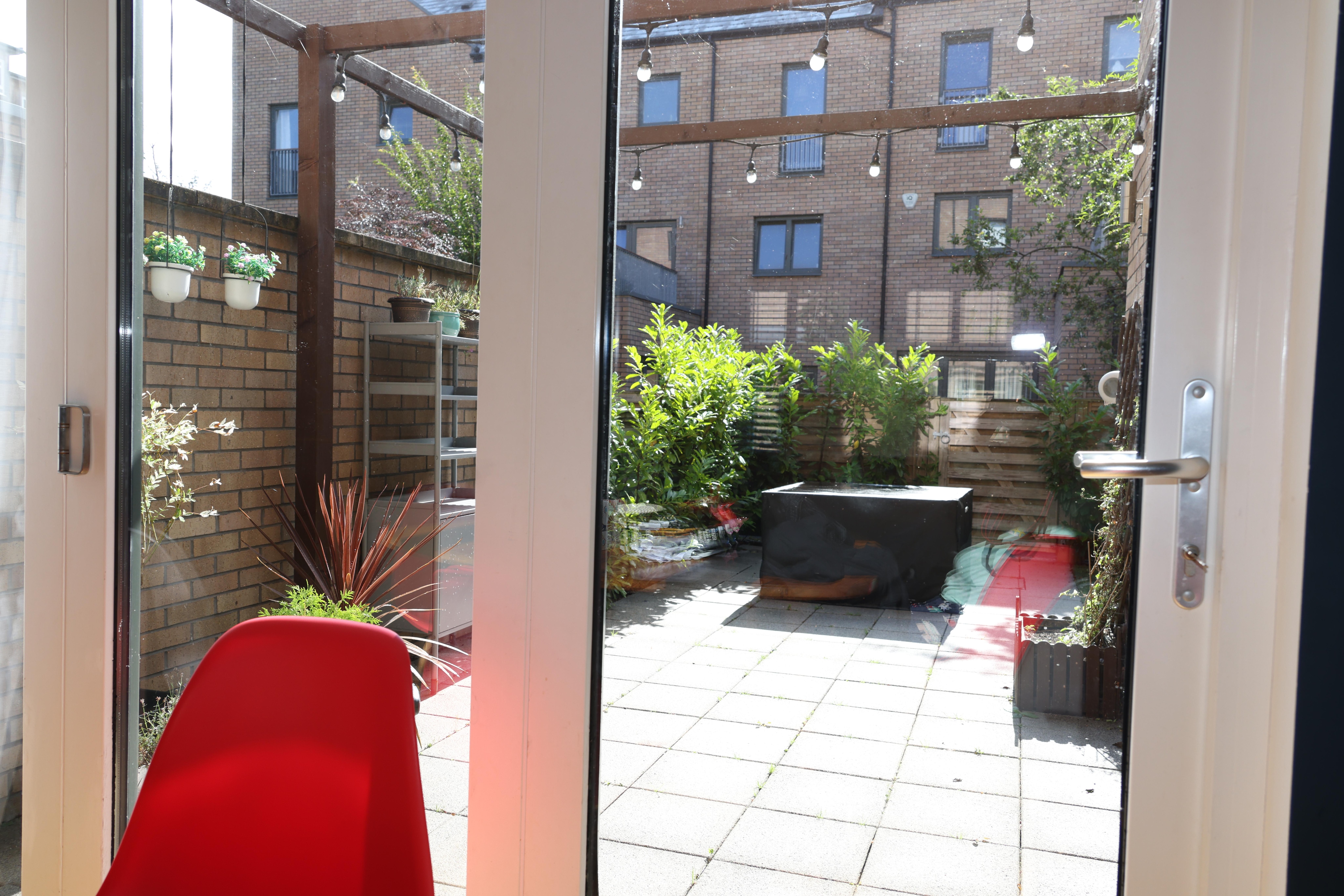 backyard. Nice and cozy