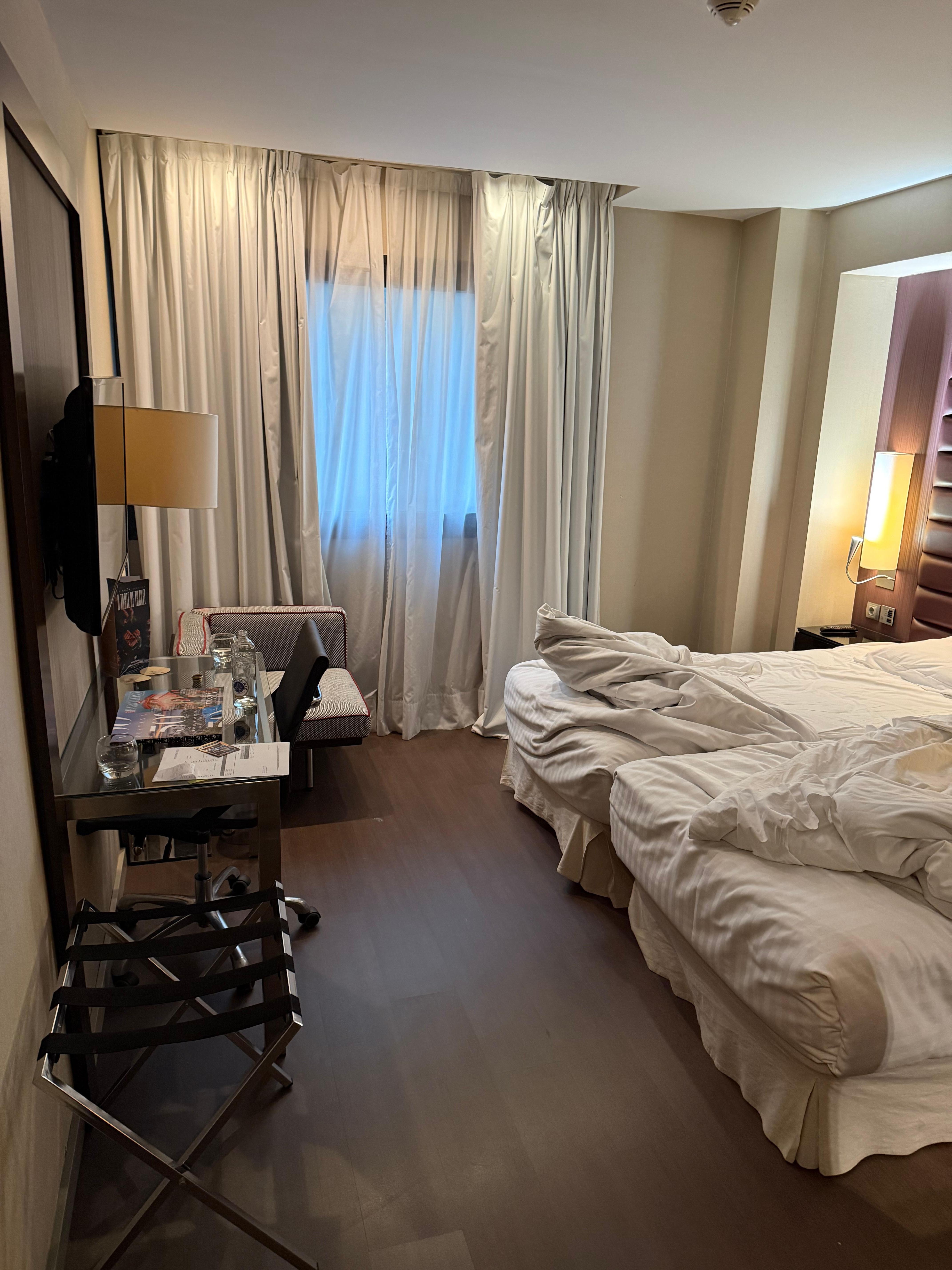 Dark room on 1st floor