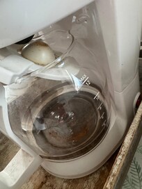 Coffee pot
