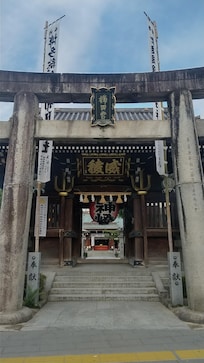 朝散歩で参拝させていただきました。