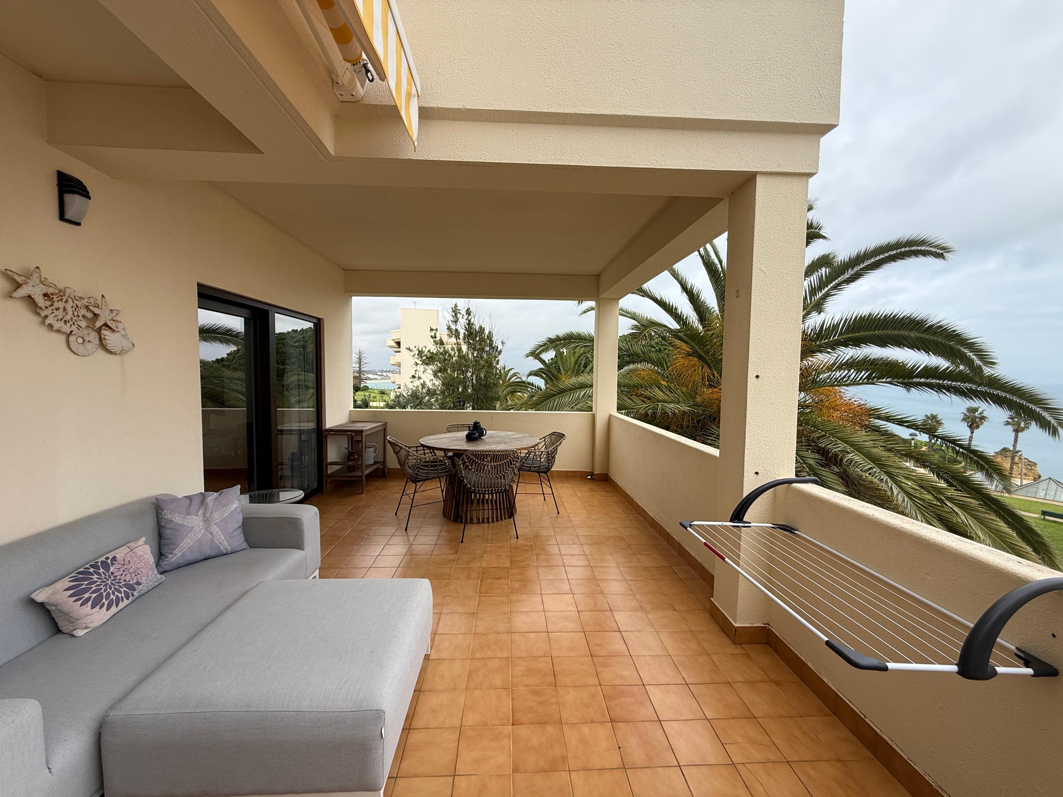 Spacious apartment patio balcony