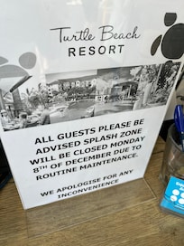 No communication that the resort splash zone was closed