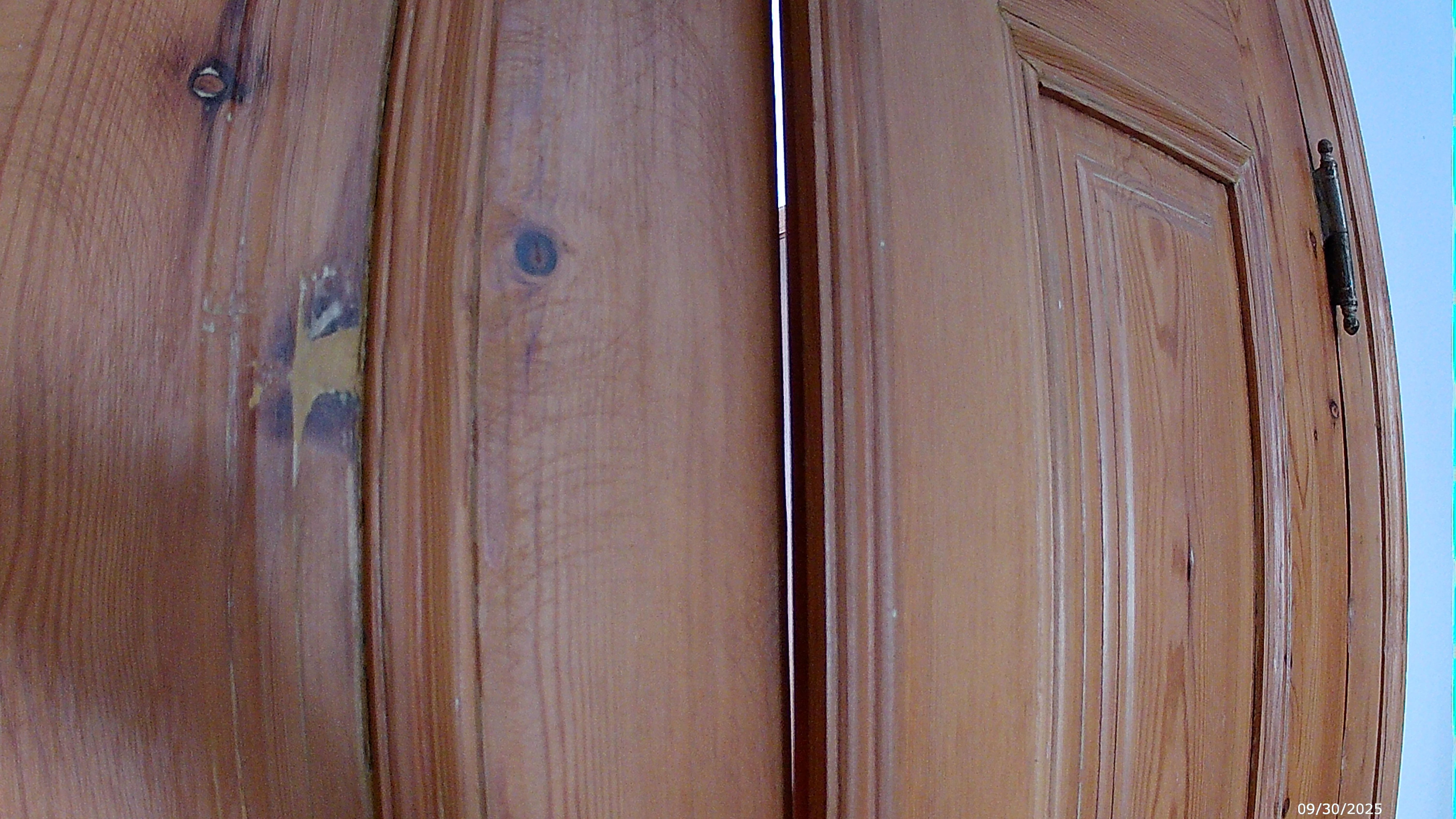 This shows the gap in our hotel room door, that somebody tried to get through at 4am.
