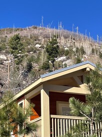 These little cabins have mountain backdrops and nice quiet areas to walk