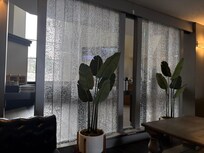 The ambiance and music in the lobby is the best.