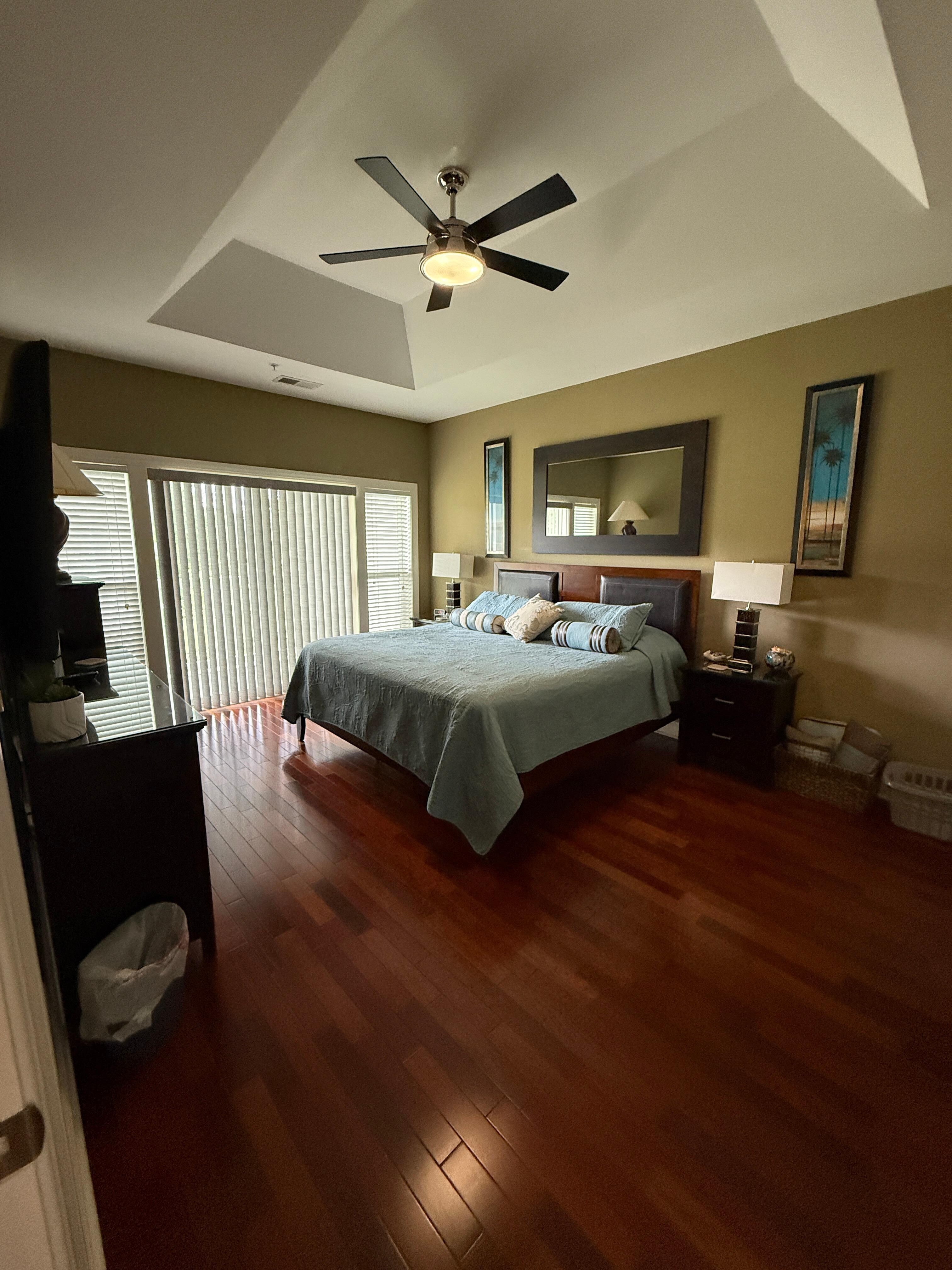 Master bedroom 