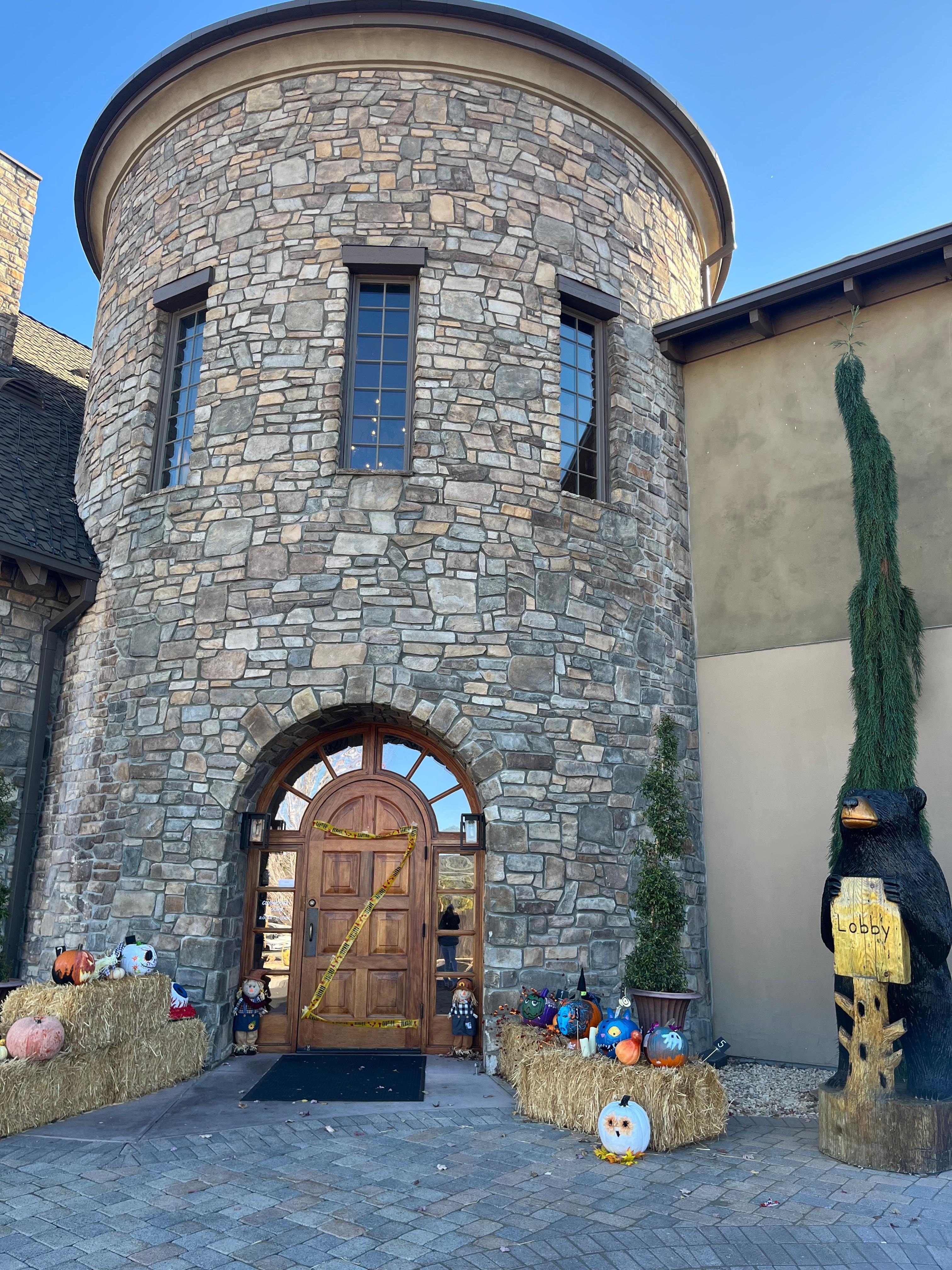 Front building entrance 