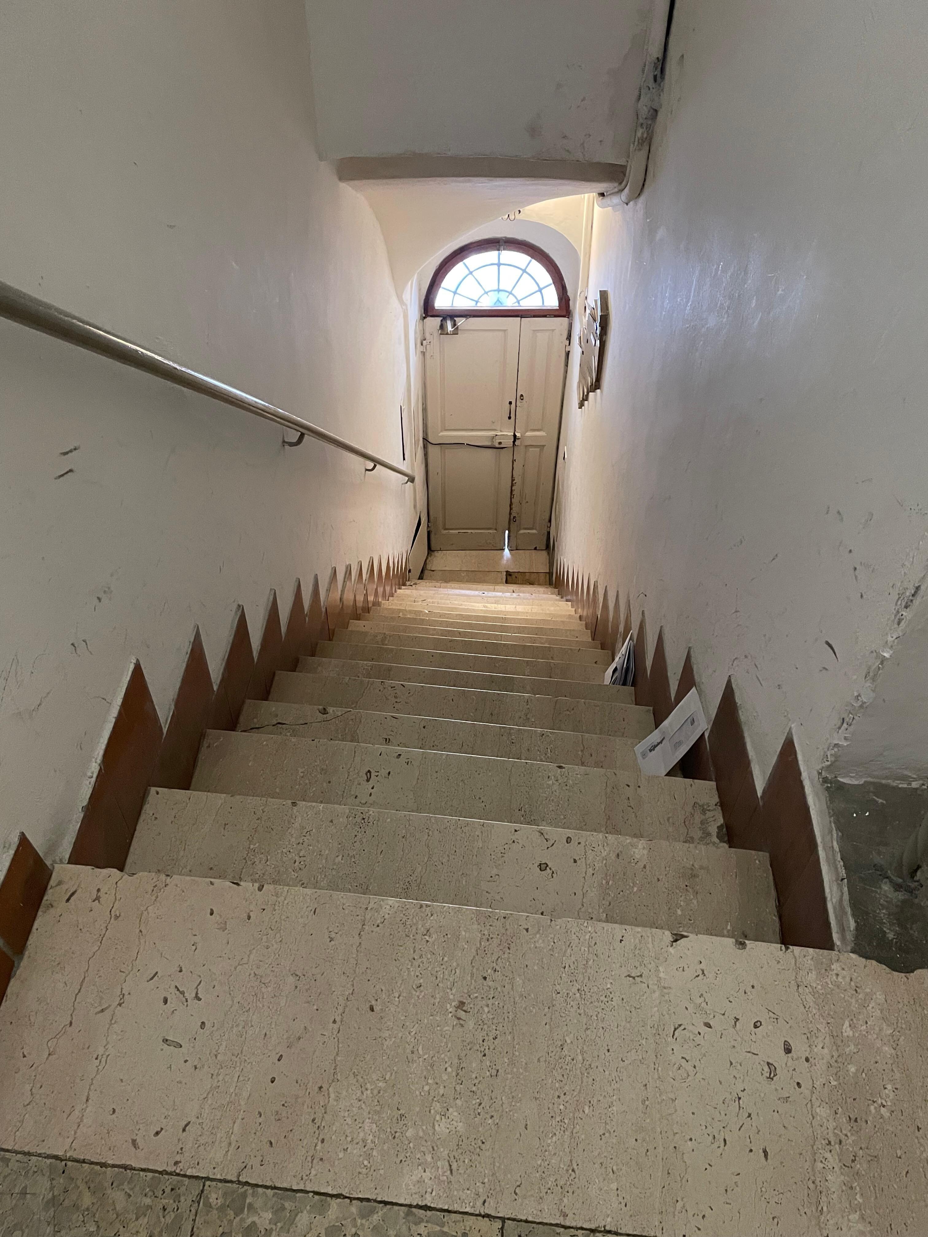 Steeps stairs.  More than 12 steeps