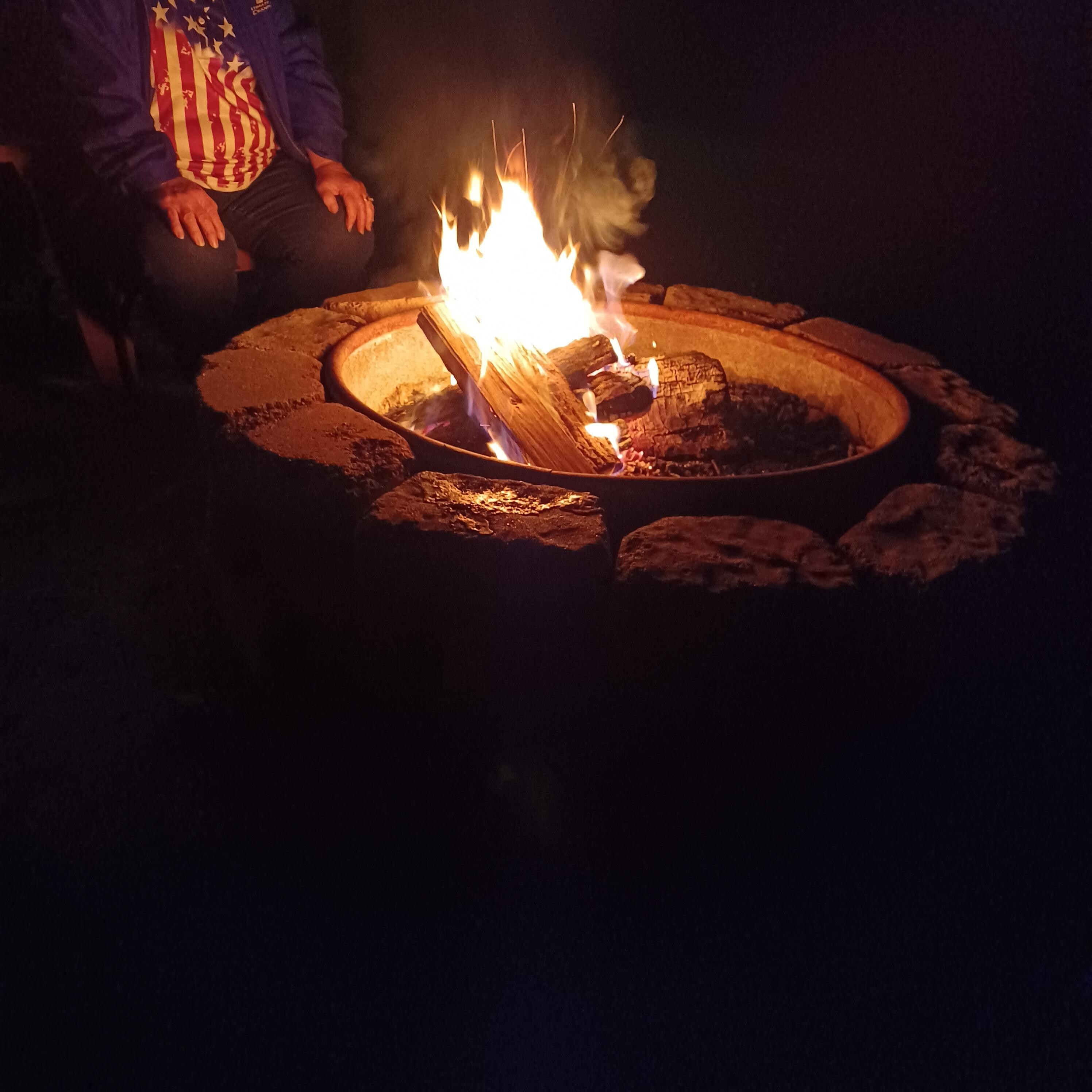  Peaceful time around the firepit after a day of shopping. 