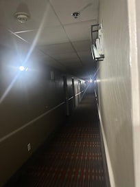 Lights out ‘only ‘ in this hotel (hall #1)