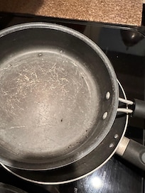 Mouse dropping in pans left for us to use. We counted 9.