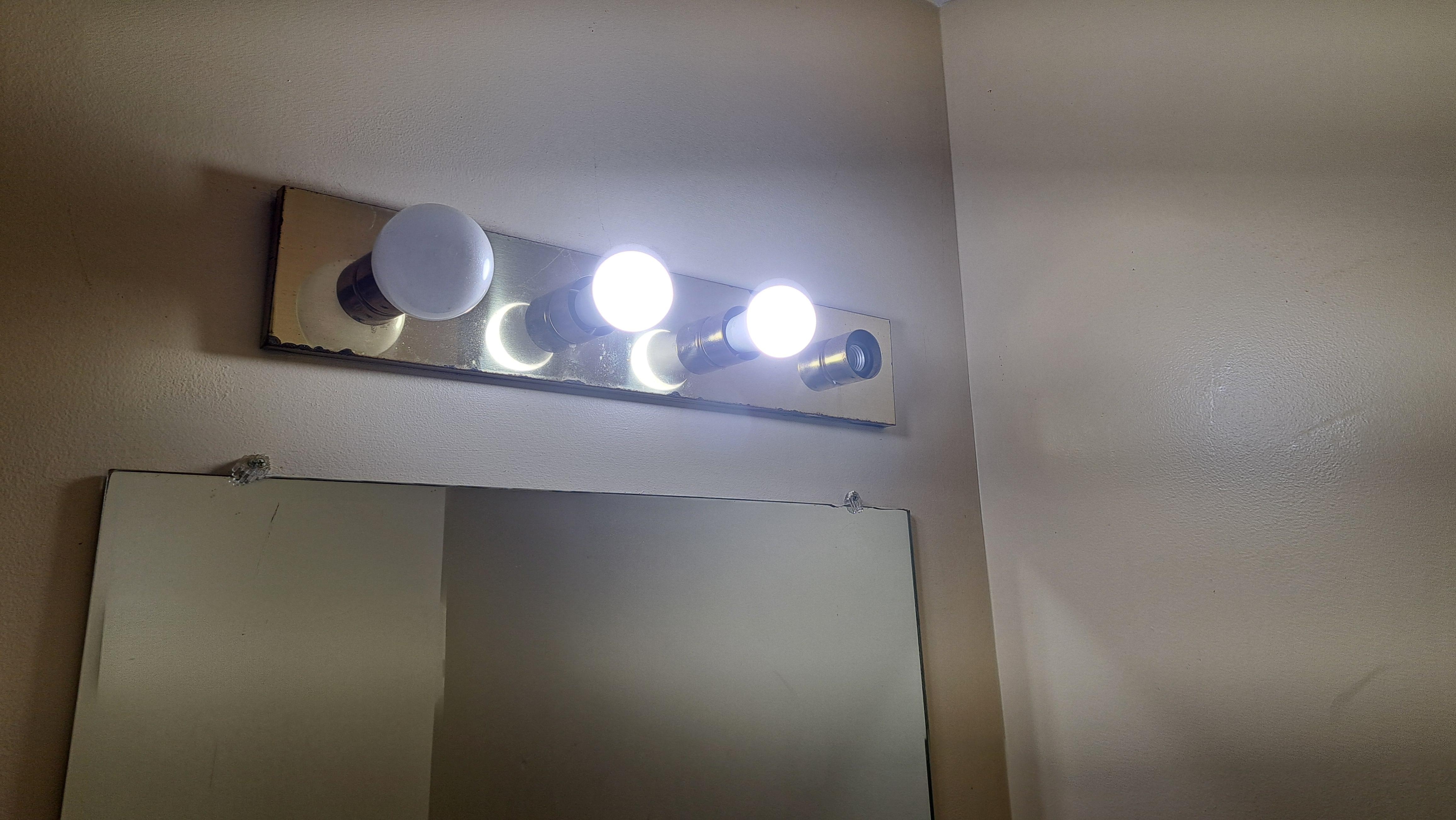 Missing and burnt out bulbs