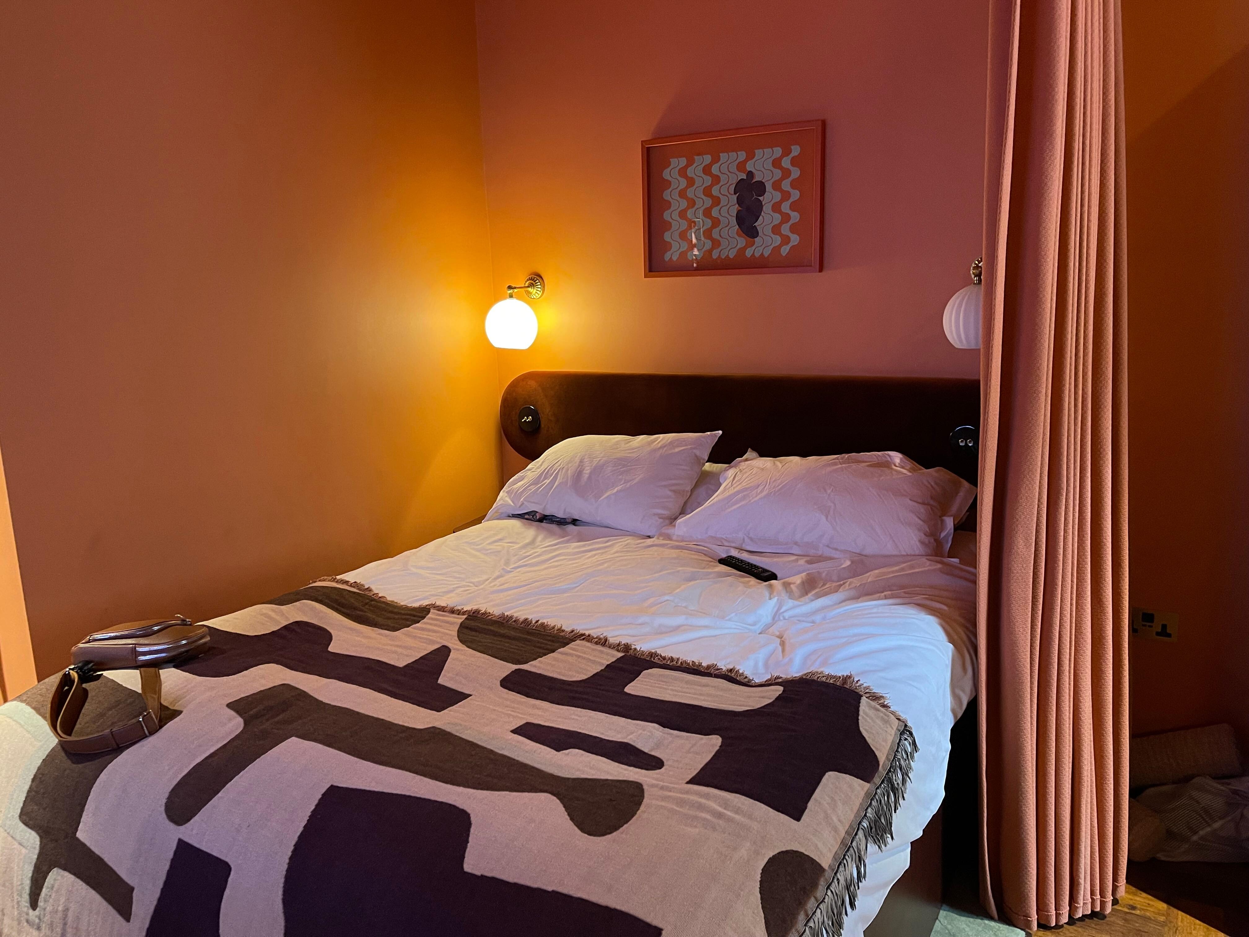 Main bedroom 