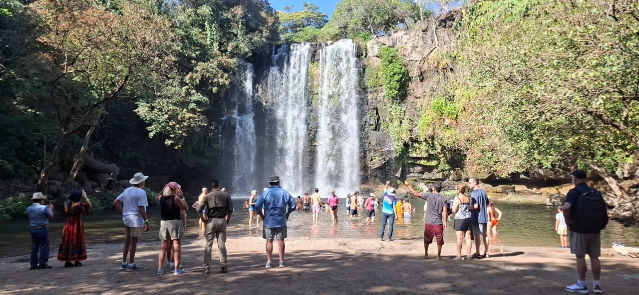 Llanos decCotes falls