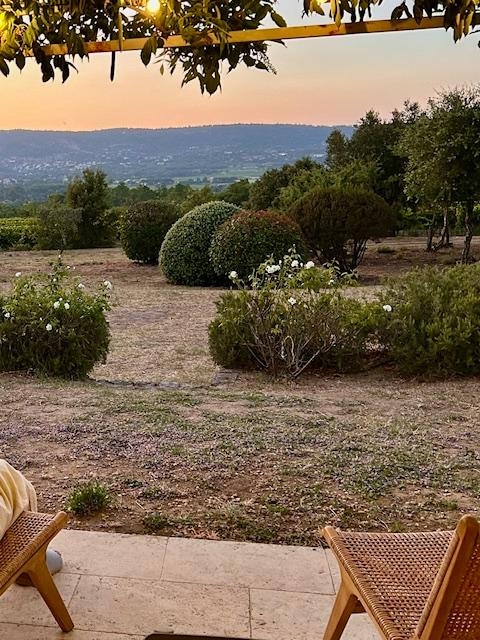 het uitzicht vanaf het terras